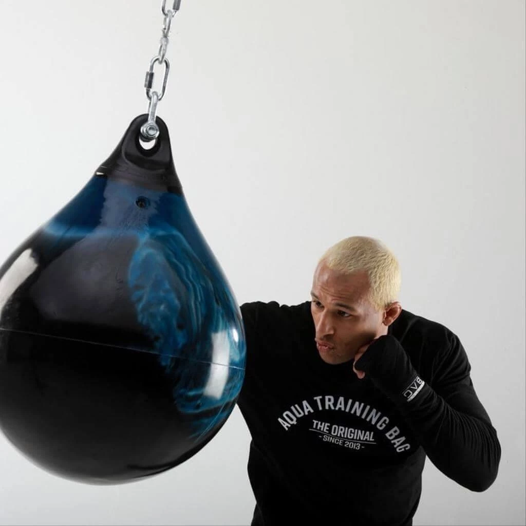 Aqua Punching Bag 21" - Black Eye 190lbs 4 Aqua Punching Bag 21" - Black Eye 190lbs - Image 2