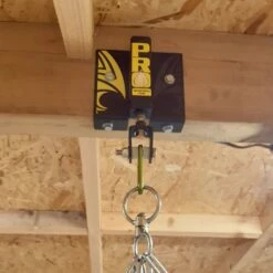 ProMountings RM-1000HD Punch Bag Rafter Mount -FightGearPro Sales Store promountings rm 1000hd punch bag rafter mount 6 4355 dv p